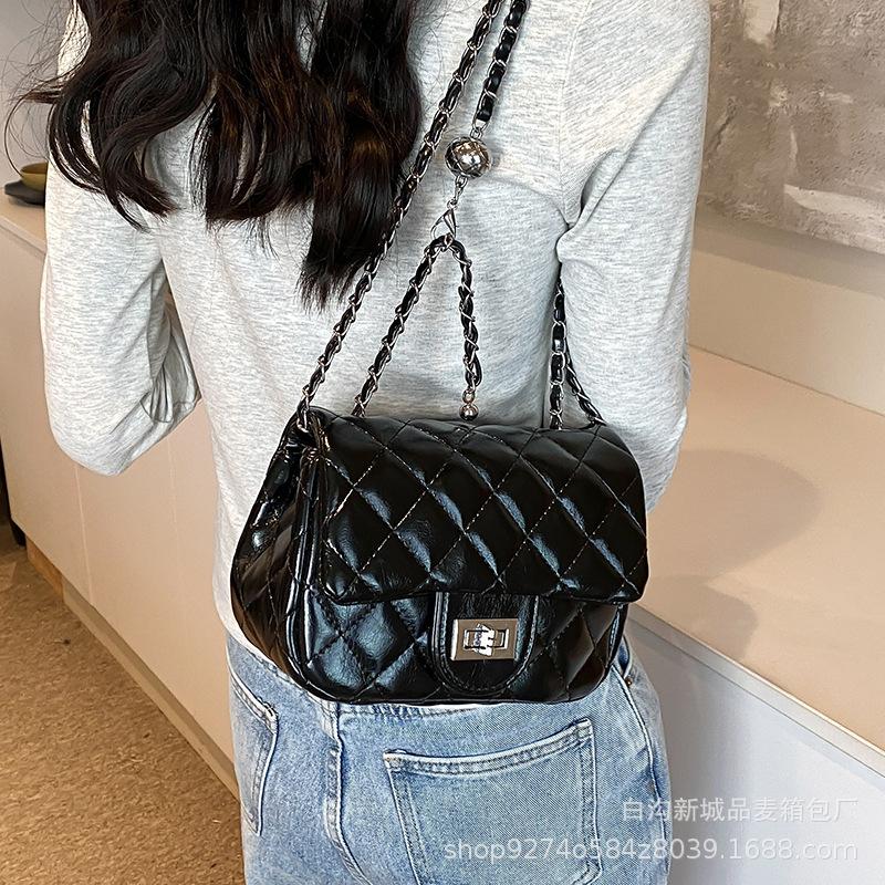 This year's popular diamond checkered chain small fragrance fashion small bag women's 2025 new trendy temperament one-shoulder crossbody bag