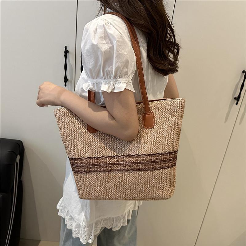 Woven Bag With Zipper Closure For Casual Beach And Travel Days