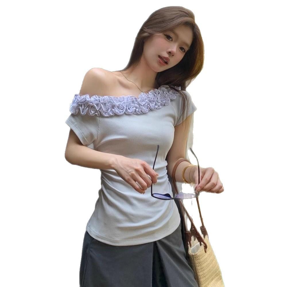 Exquisite Girl Summer Short-sleeved Top, New Oblique Shoulder Design, Wear and Take Pictures, Simple and Versatile Solid Color