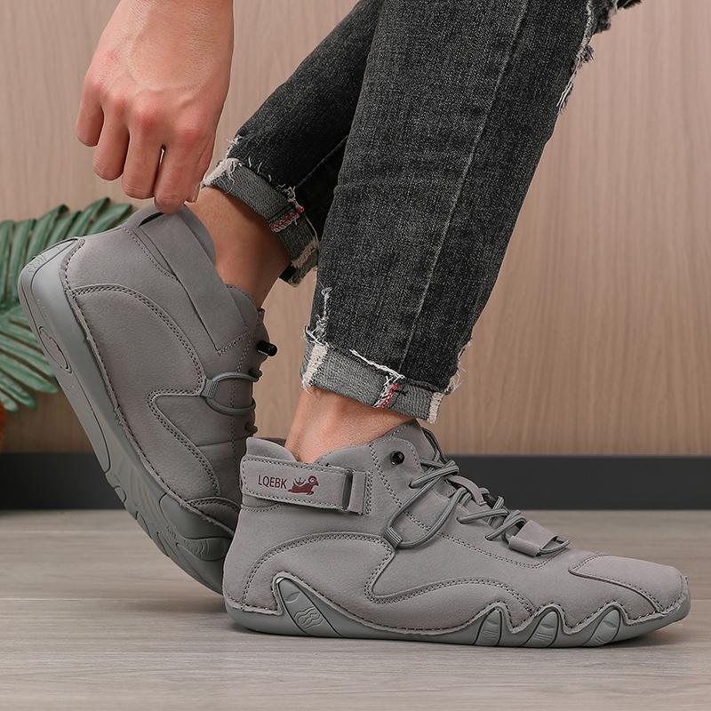 Men's Retro Design sneakers New Outdoor Soft Soled Casual Shoes Breathable Summer Flat Boots Comfortable