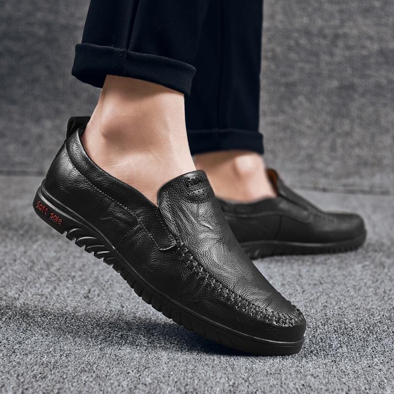 2025 Spring Men's Shoes Leather Soft Sole Personalized Beanie Shoes Men's Cheap Fashion Casual One-pedal Leather Shoes