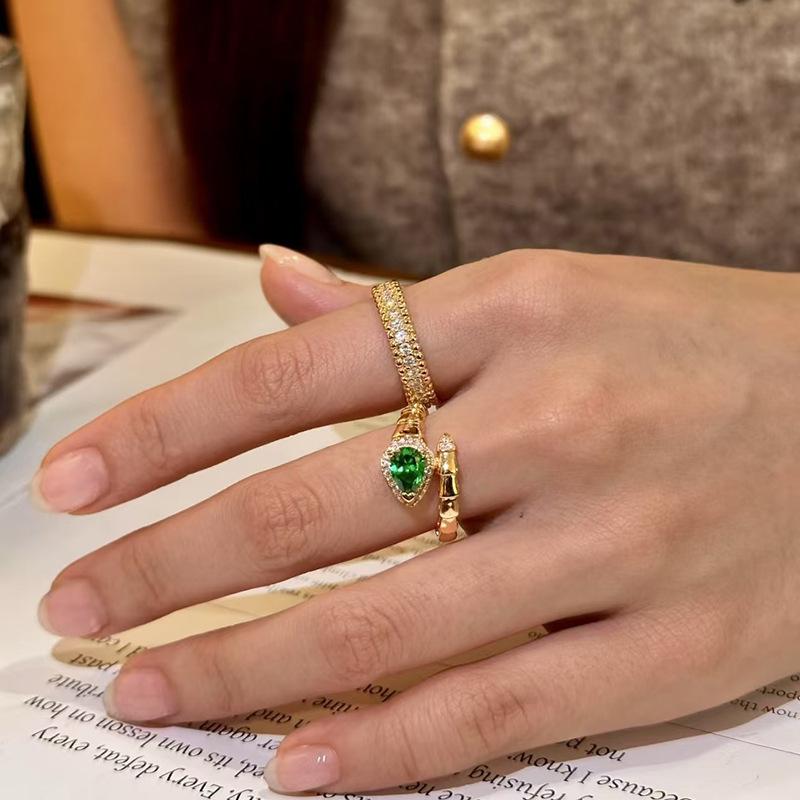 New Green Eyes, Snake Bone Shape, Open Ring, Emerald Ring, Women'S Light Luxury Advanced Sense Index Finger Ring