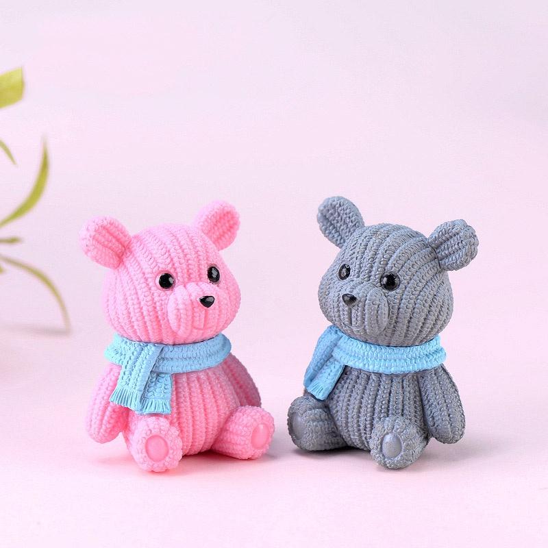 8Pcs/set Cartoon Animal Scarf Bears Miniatures Mini Figures Moss Terrarium Micro Landscape Fairy Garden Dollhouse Decoration