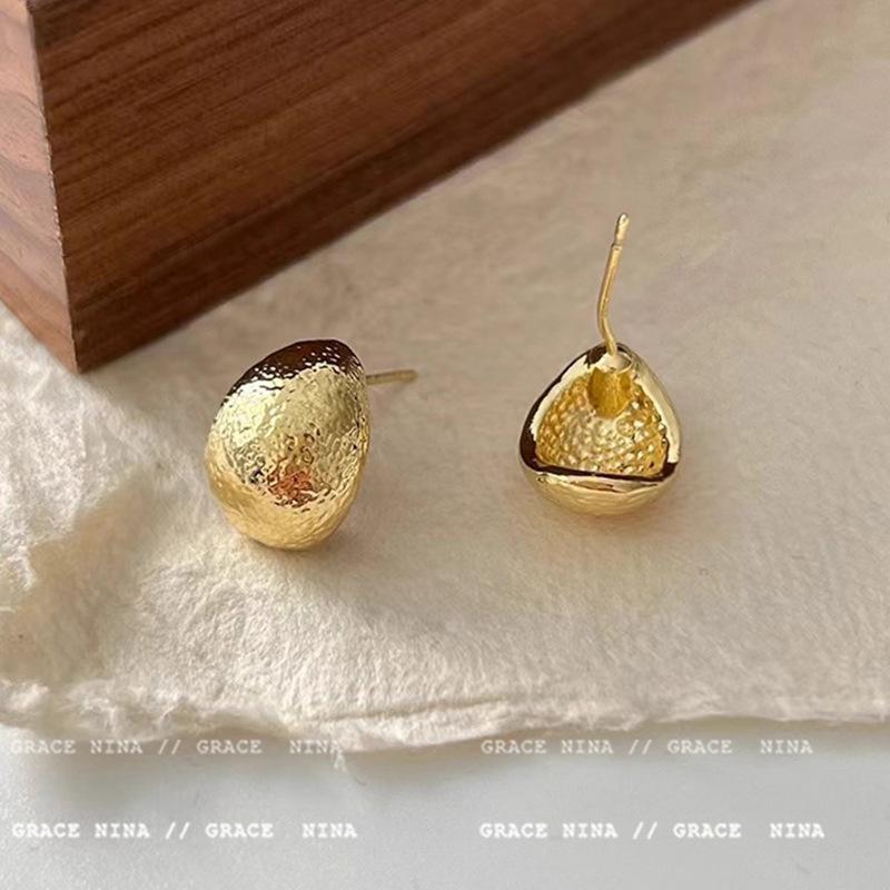 Cold wind irregular metal water drop stud earrings new 2026 popular personalized earrings earrings