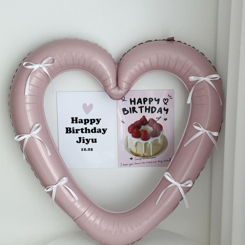 Grattis på födelsedagen Hjärta Fotoram Ballong med Rosettklistermärken Flickvän Födelsedagskalas Fotorekvisita Bröllopsballongdekoration