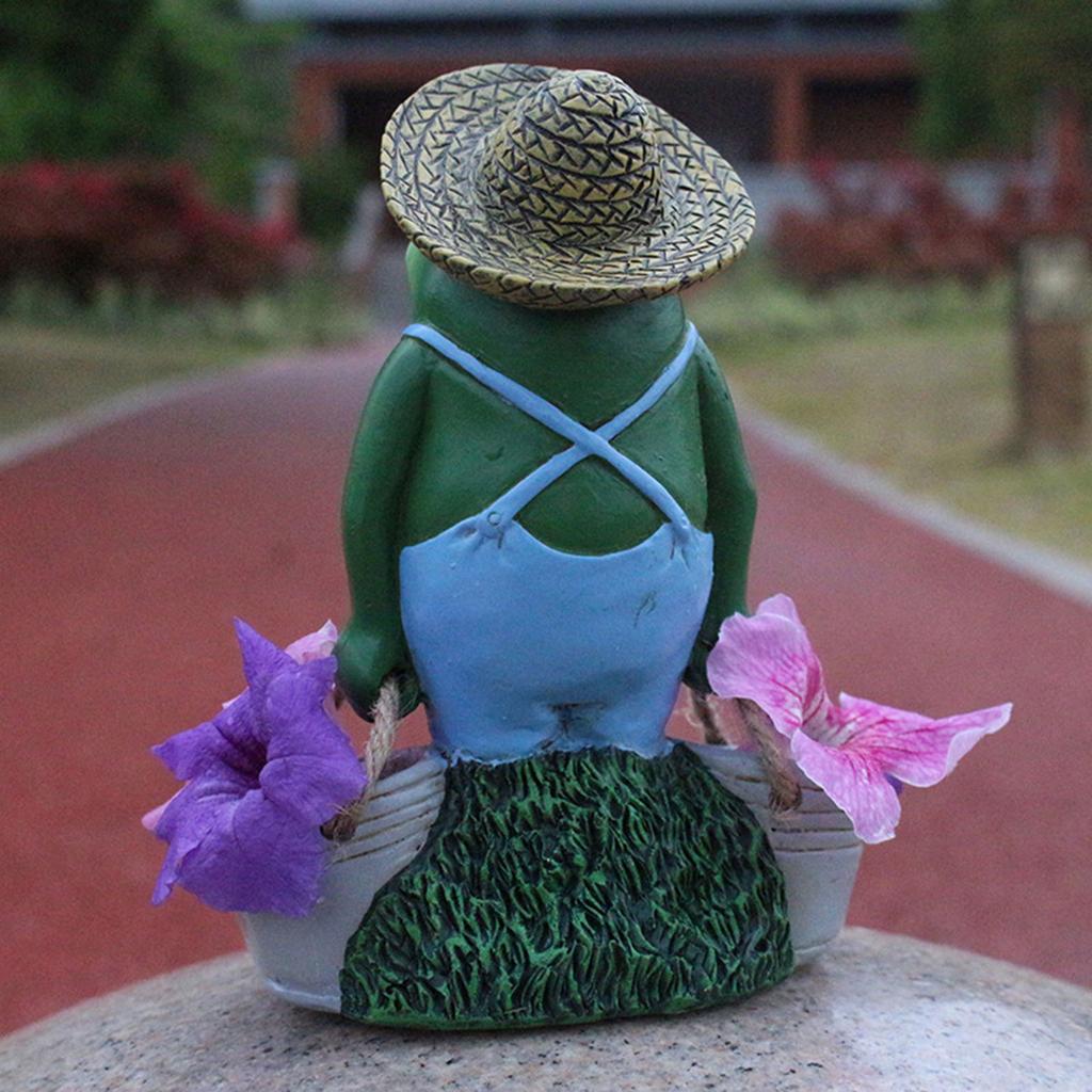 Garden Farming Frog Ornament Outdoor Resin Fun Animal Figurine Sculptures Decoration Suitable For Patios Lawn Yard Decor