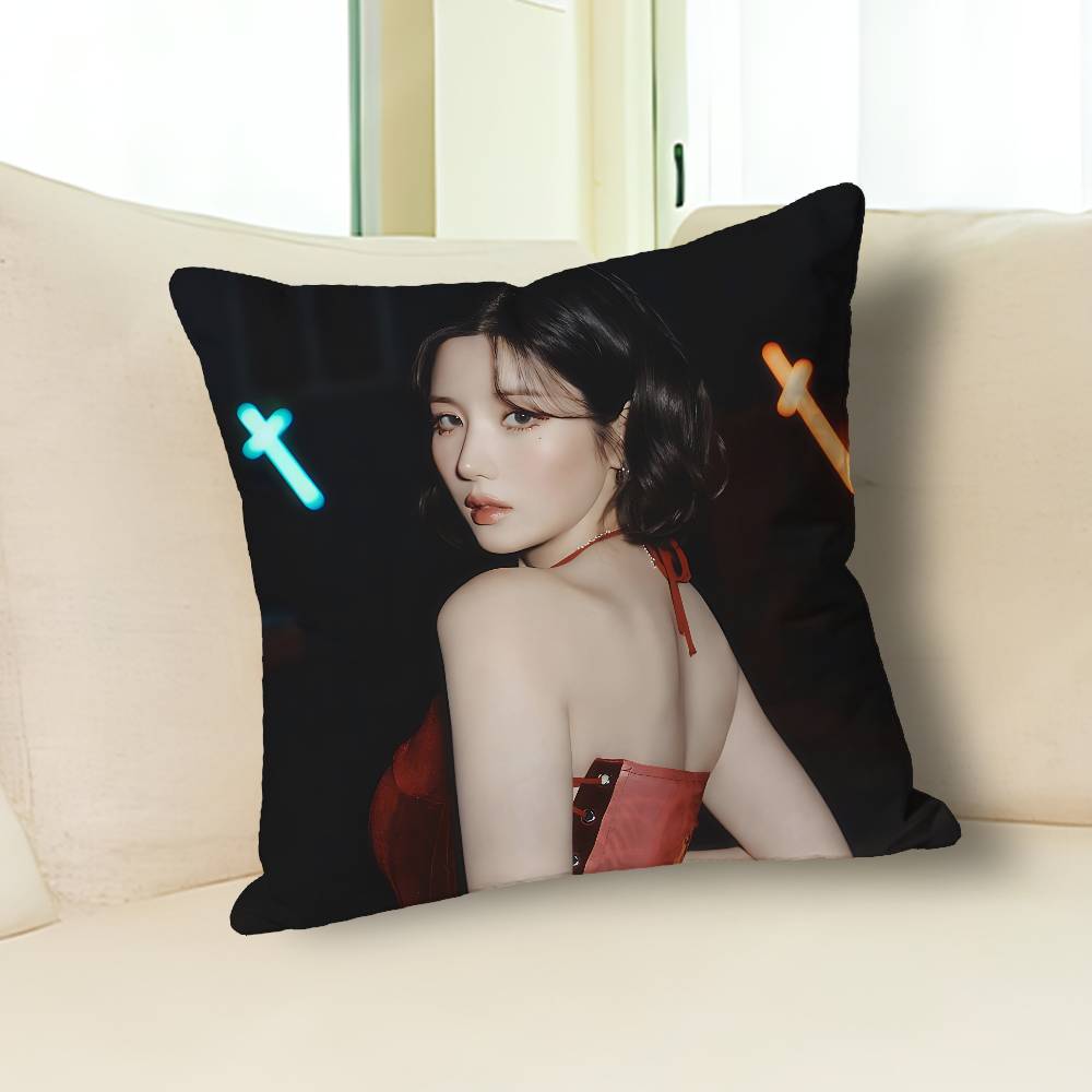 K-Kwons Singer E-Eun-B-Bi Anime Celebrity Merchandise All-Match Printed Pillow Case Sofa Car Office Room Decoration Protector