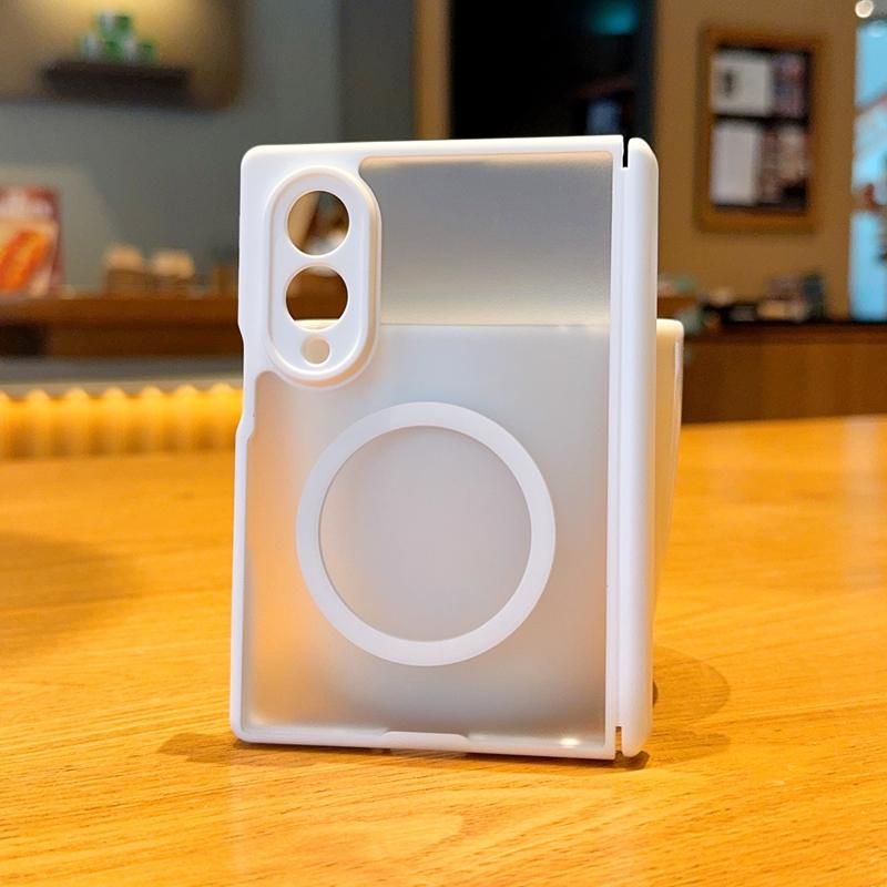 Frosted Translucent Magnetic Case for Samsung Galaxy Z Fold 8 Ultra 8 7 6 5 Magnetic Wireless Charger Lens Cutouts Protect Cover