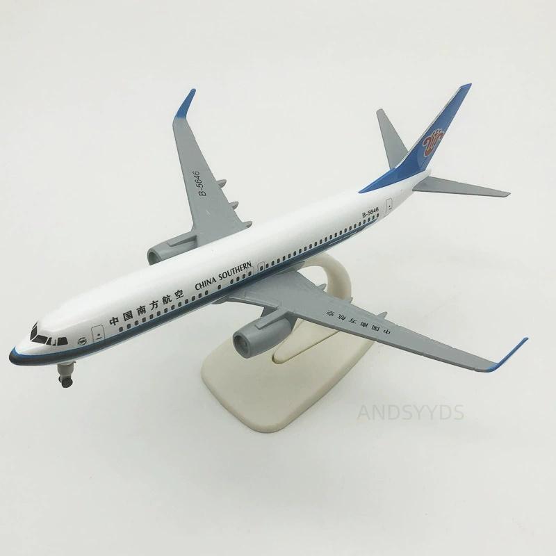 China Southern Airways 20cm Alloy Airplane 1:400 Scale With Wheel & Stand Aircraft Model Collection Display Aviation Enthusiast