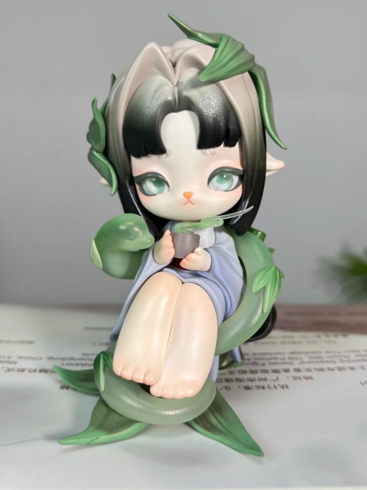 Latest Official Ninimo Nini Mo Cloud Seasonal Words Series  Cute Trendy Anime Figuresr Desktop Decoration Christmas Gifts