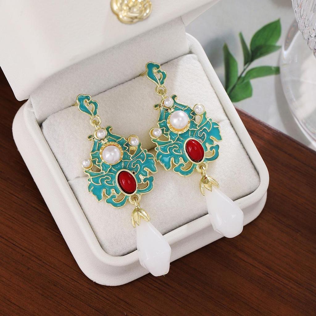 Elegant Butterfly Water Drop Pearl Tassel Earrings for Women - Traditional Qipao Style
