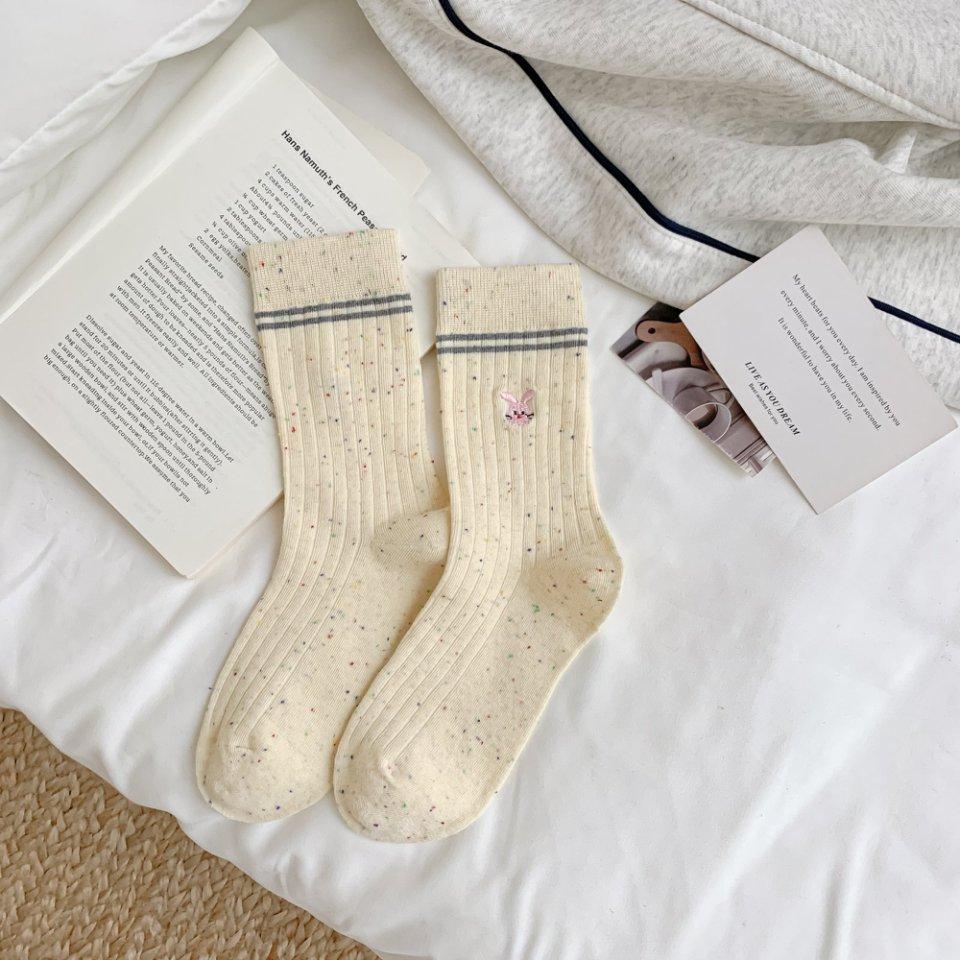 Mid-calf Socks with Two Stripes of Spring and Autumn, Sweet Cartoon Embroidery, Animal Dog, Cute Dot-dot Yarn, School-style Dui Dui Socks