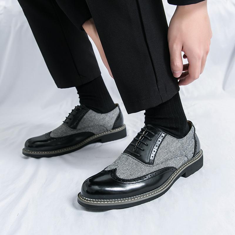 Fashion Brand New Men Comfortable Pointed Carving Leather Shoes Spring Fashion Versatile Business Lace Block Color Blocked Leather Shoes