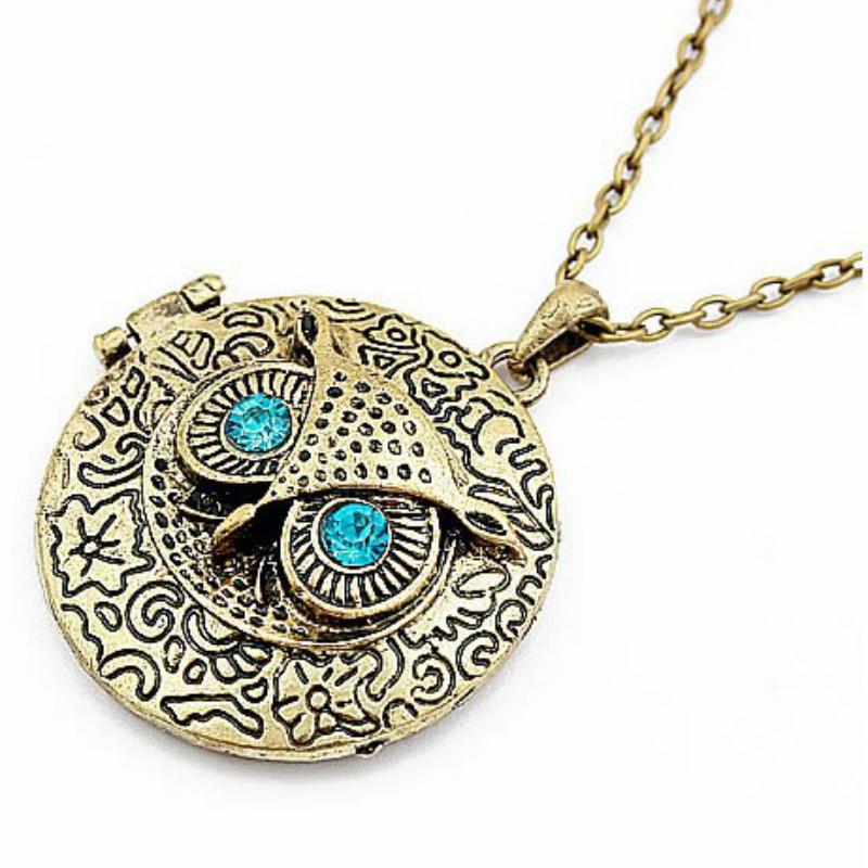 Women Blue Eyes Necklace Vintage Owl Long Necklace Phase Box Sweater Chain Jewelry