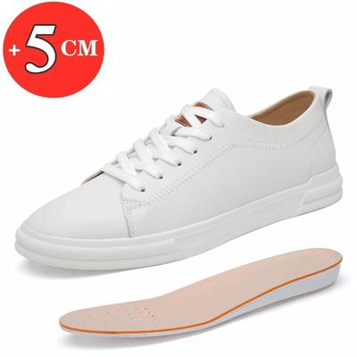 Modne płaskie lub zwiększające wysokość o 5 cm buty męskie, casualowe buty na platformie, męskie modne sneakersy na podwyższeniu, sportowe buty ze skóry naturalnej, wysokie buty