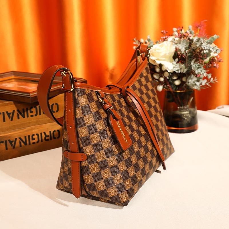 New women's bag fashionable large-capacity checkerboard tote bag high-end texture versatile commuter shoulder handbag