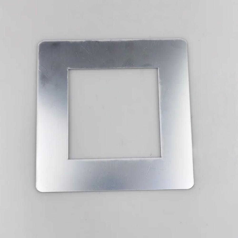 

4pcs/8pcs 8.8cmX8.8cm Switch Sticker Self-Adhesive Light Switch Cover Mirror Face Stickers on The Wall Home Room Decoration 4pcs серебряный