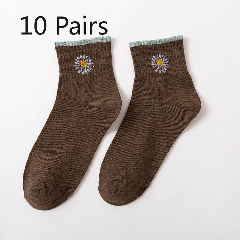 

10 пар женских осенне-зимних носков до середины икры конфетных цветов с ромашками 10 pairs кофейный