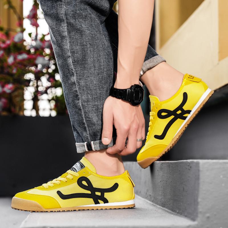 Gelbe Herren-Sneaker 2025 Atmungsaktive Laufschuhe Mann Turnschuhe Sommer Flache Sneaker Herren Sportschuhe zapatillas de hombre