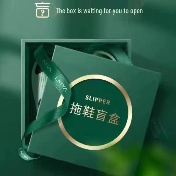 

Уютные пушистые хлопковые тапочки для женщин - На толстой подошве, с одним ремешком, для дома/улицы - Коллекция Осень/Зима 2023 40-41 True to Size