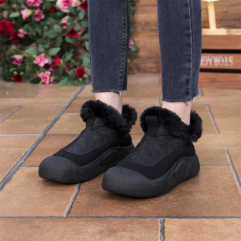 New autumn and winter thick-soled fluffy shoes, piled and thickened non-slip short boots, casual warm cotton shoes
