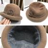 Dámský zimní klobouk kbelík Elegantní větruodolný klobouk typu basin zdobený květinami Ultra silný hřejivý podzimní zimní klobouk z imitace kožešiny