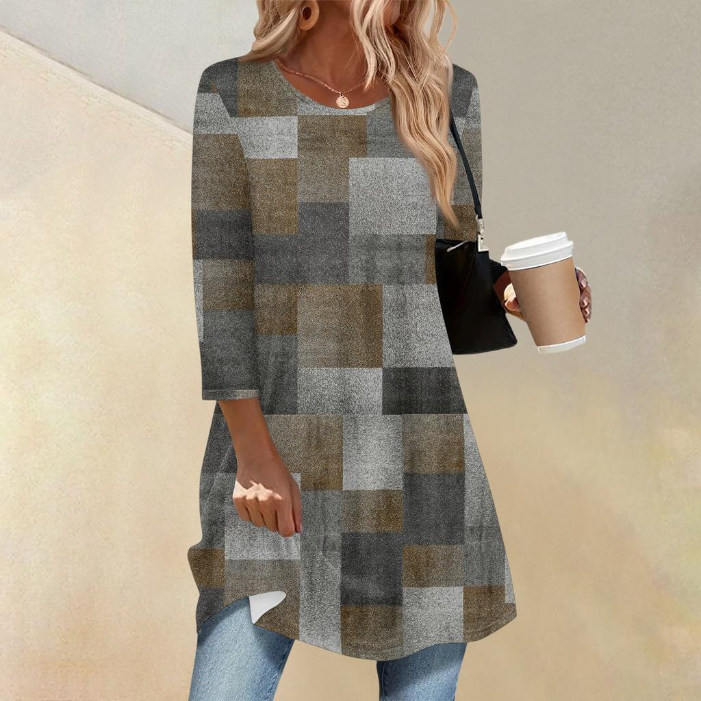 Women's Fashion Casual Three-quarter Sleeve Long Retro Printed Round Neck Top