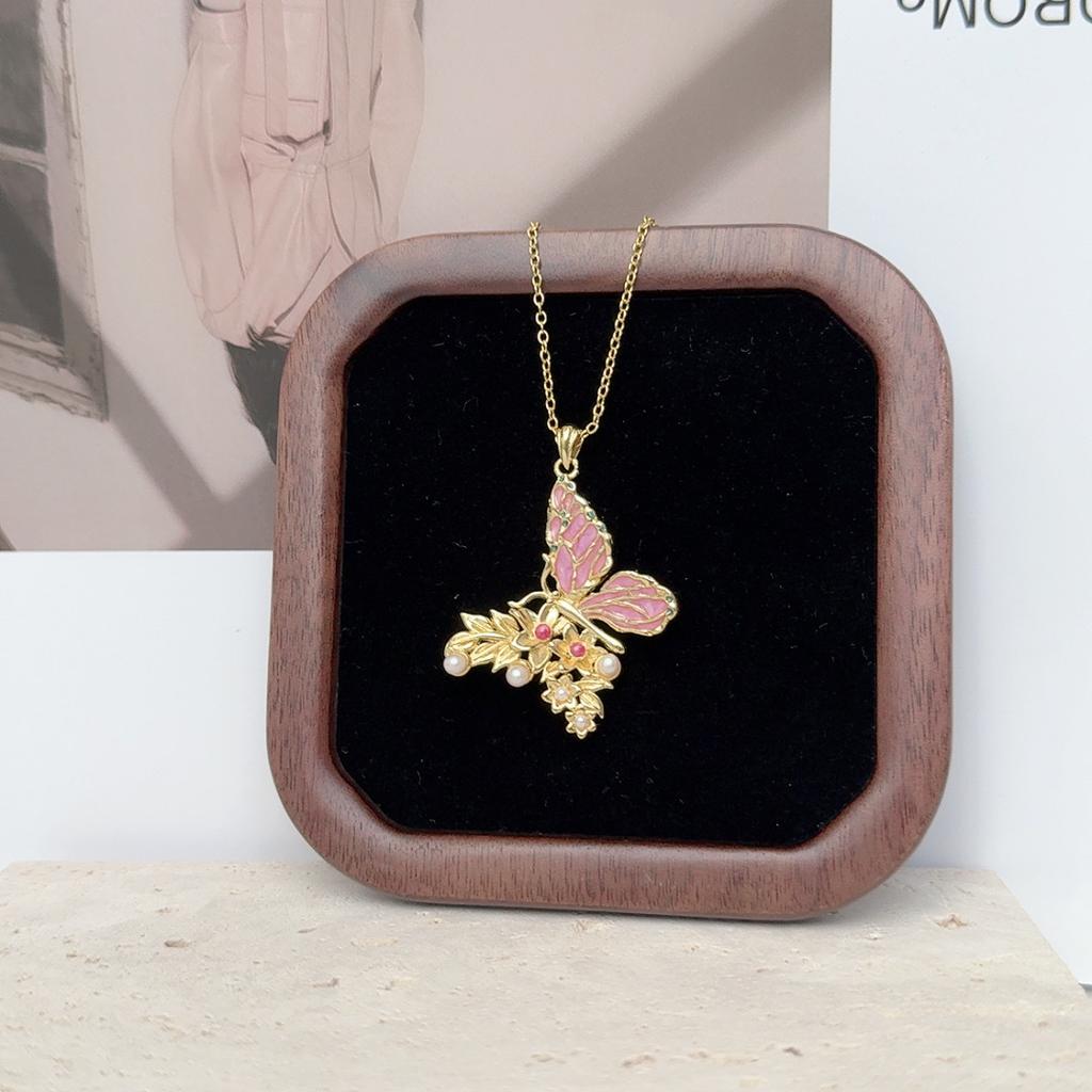 Retro Flower Pendant Gold Necklace Chinese Style Tassel Design Exquisite Luxury Style Court Style Butterfly Jewelry Women