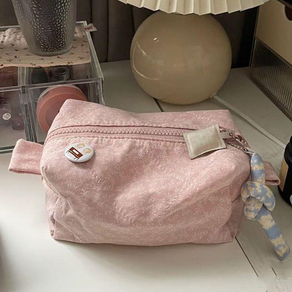 

Large Capacity Cosmetic Bag Flower Pattern Storage Bag Fashion Toiletry Bag