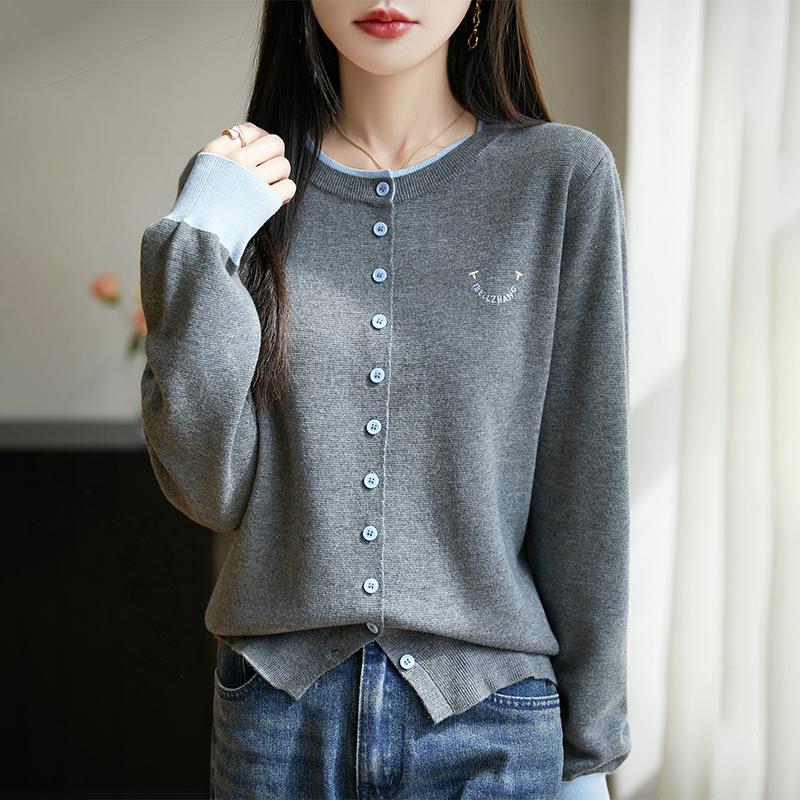 Dámský lehký kardigan z 50% vlny a 50% morušového hedvábí - všestranný úplet na 4 sezóny pro celoroční pohodlí a styl