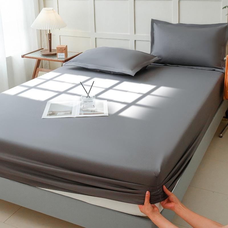 Full Package Non Slip Bedsheet Waterproof and Dustproof Mattress Protective Cover Suitable for Single Double Bed Minimalist Solid Color Bedclothes