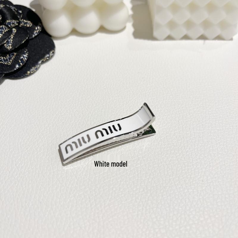 

Mioujia Розовая клипса-утиный нос из сплава: Модный, Универсальный Аксессуар для Боковых Волос и Челки белый