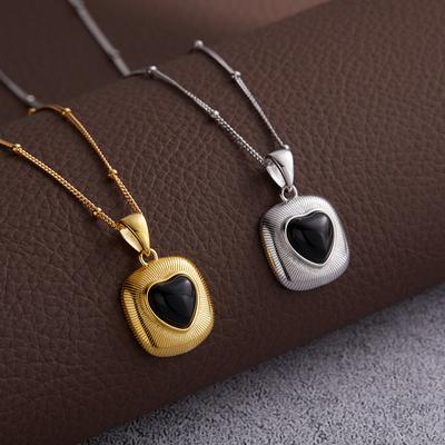 Heart-Shaped Love Pendant S925 Sterling Silver Inlaid With Natural Black Agate Colored Treasure Necklace Women'S Versatile High-End Collarbone Chain