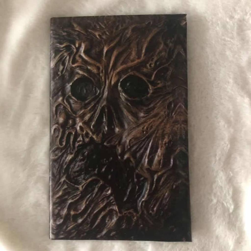 Necronomicon: Dämon des Totenbuchs - Dekorative Requisite & Schmuck