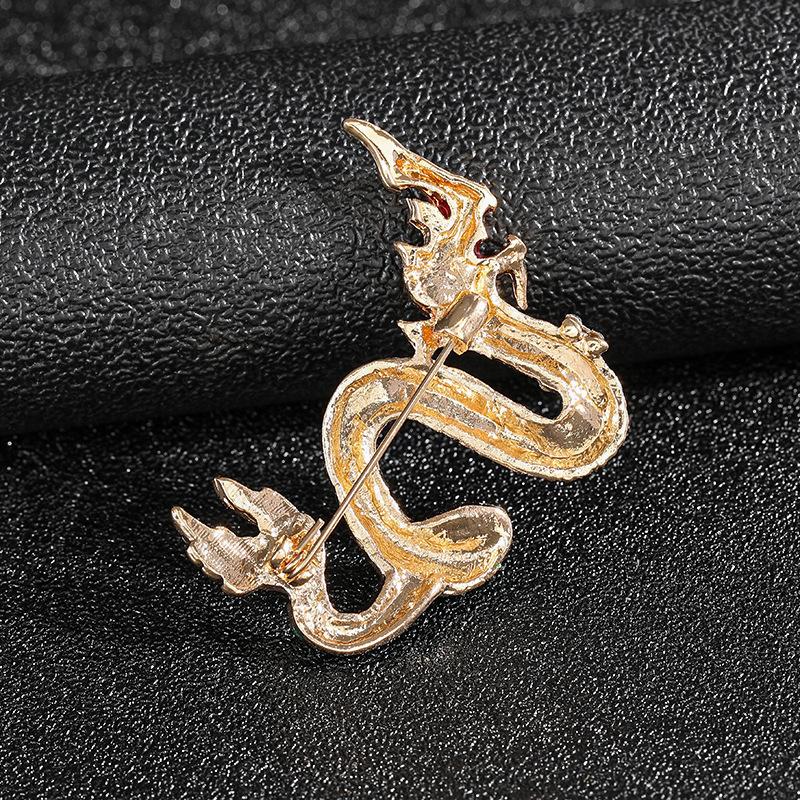 Drago Totem Tipo Drago Anno del Drago Segno Zodiacale Accessori a Goccia d'Olio Spilla Trendy
