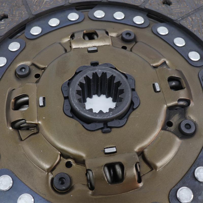 Isuzu Qingling 700P FTR 4HK1 Clutch Disc & Friction Plate for Air Brake