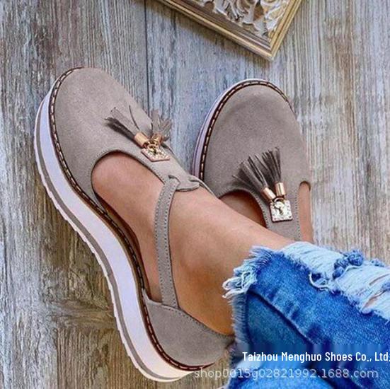 2020 Summer Tassel Buckle Strap Thick Sole Plus Size Women's Casual Sandals