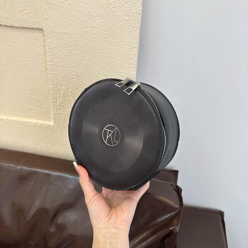 

New hot-selling pu change bag, creative mini round coin storage mobile phone small bag чорний