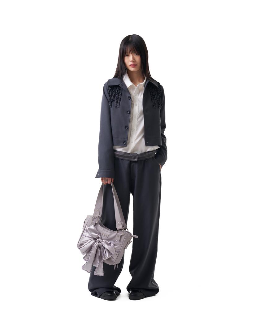 IUGAMAKARAS Belted Contrast Trousers (Dark Gray)