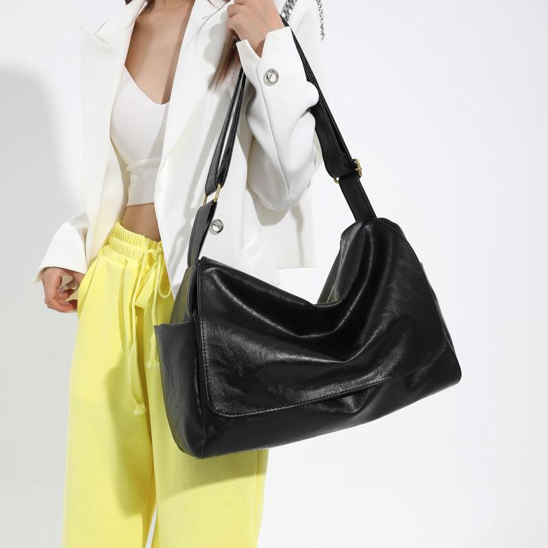 New Fashionable Versatile Large Capacity Soft Leather Shoulder Crossbody Bag Women Solid Color Flap Shopper Handbags CLE