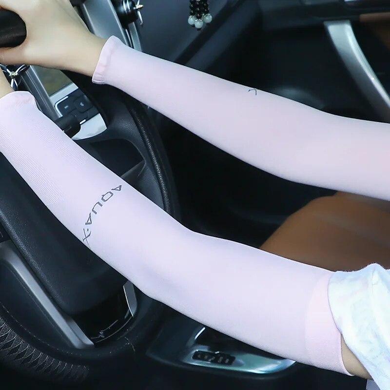 A Pair of Four Colors UV Protection Arm Cooling Sleeves for Outdoor Activities - Stay Cool and Protected from Harmful Sun Rays