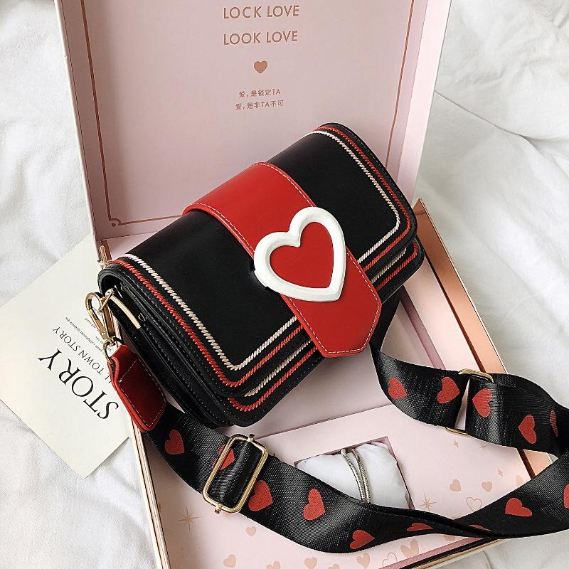 

Popular new shoulder bag fashionable girl broadband messenger small square bag trendy fashion small square bag чёрный