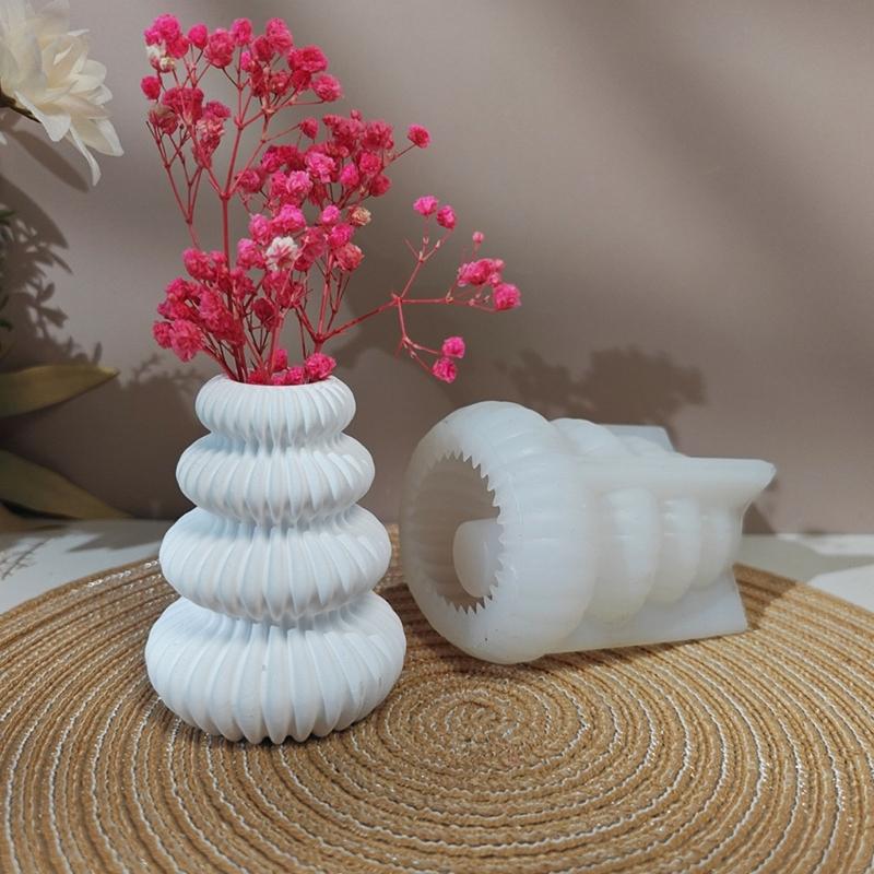 Christmas Tree Shape Vase Silicone Molds Demold For Handmade Vase Candle Holder Holiday Decoration and Epoxy Resin Craft