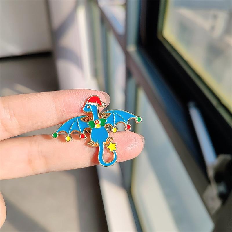 Broșă cu insignă din desene animate din seria de Crăciun cu design creativ, dinozaur, dragon zburător, insignă drăguță de elan