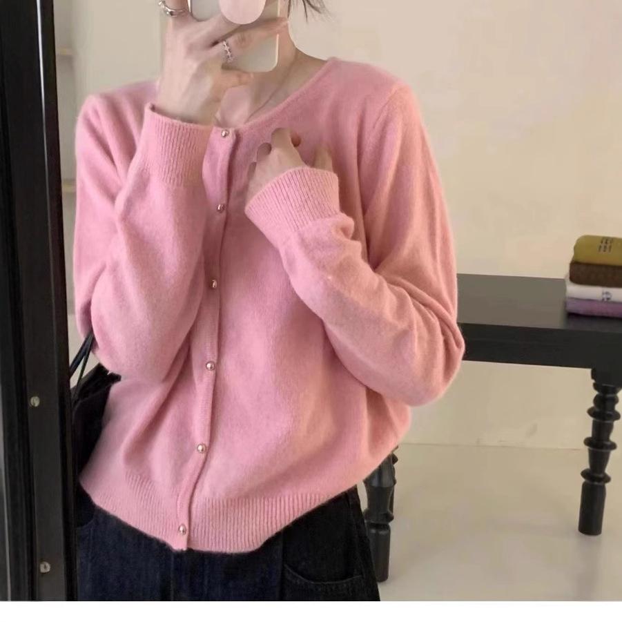 

Vintage Early Autumn Soft Purple Wool Cardigan Sweater S