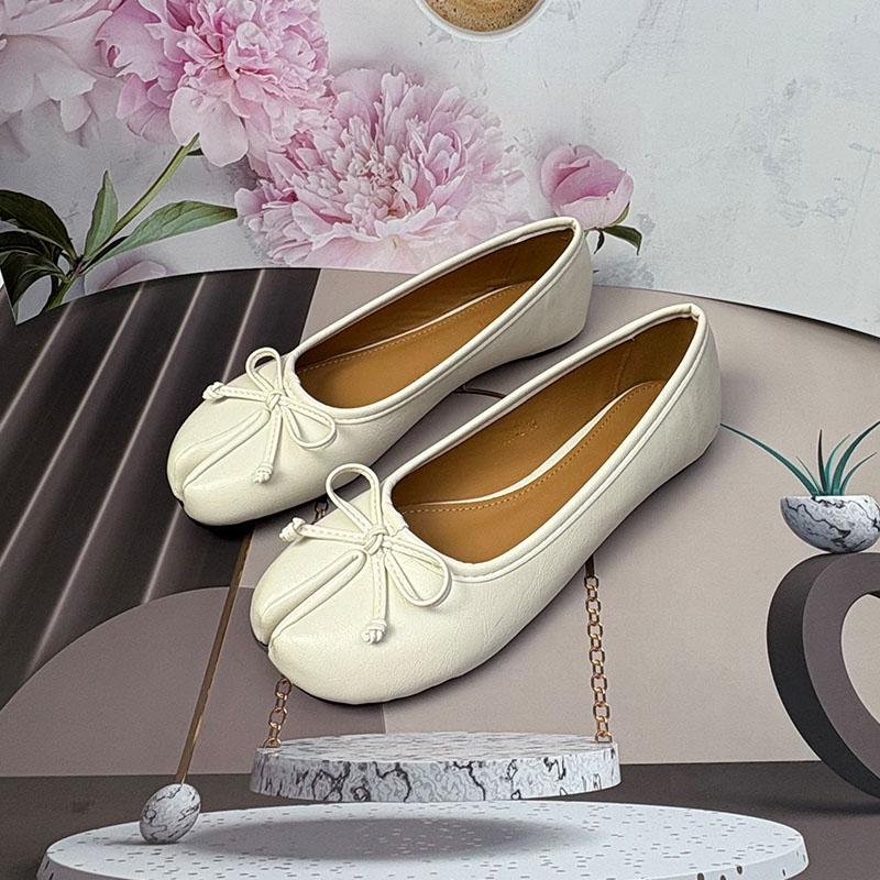 Fashion Female Butterfly-Knot Footwear Flats Slip On Shoes For Women 2025 New Summer Spring Fashion Strange Toe Ladies Flats With Shoes