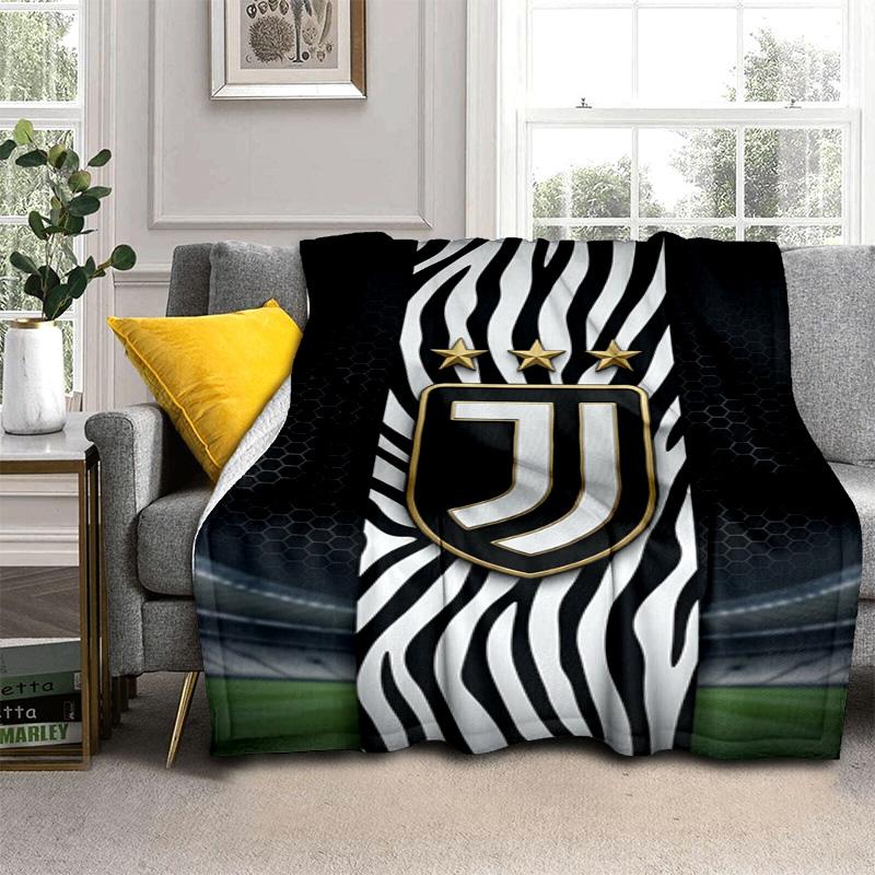 Juventus Football Club Crest Blanket Blanket Home Decor Bedroom Office Rest Blanket Machine Washable
