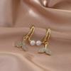New fashionable versatile earrings, Korean retro flash diamond pearl studs, light luxury high-end fishtail earrings