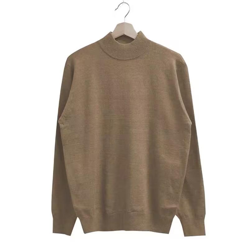 Men’s Autumn/Winter Loose High-Collar Sweater: Korean Style, Solid Color, Long Sleeve.