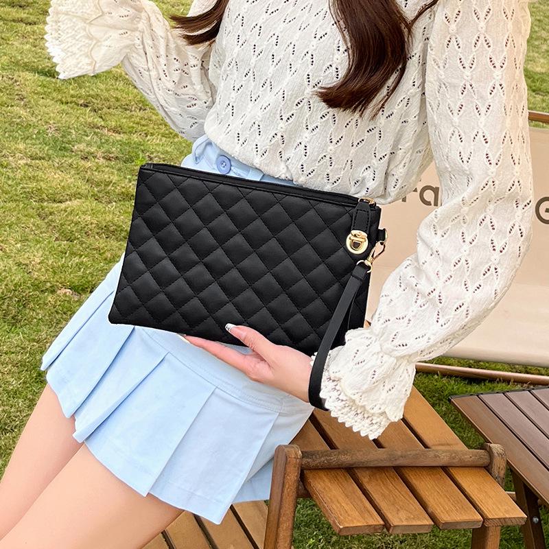 Women's 2026 Summer Diamond Pattern Clutch & Cosmetic Phone Bag